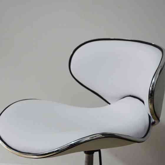 Стілець на колесах Саллі Київ