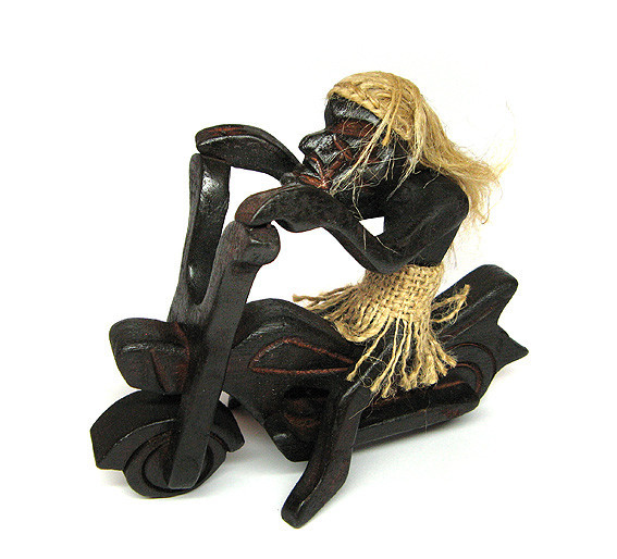 Стутэтка из дерева Мотоциклист Папуас Киев - изображение 1