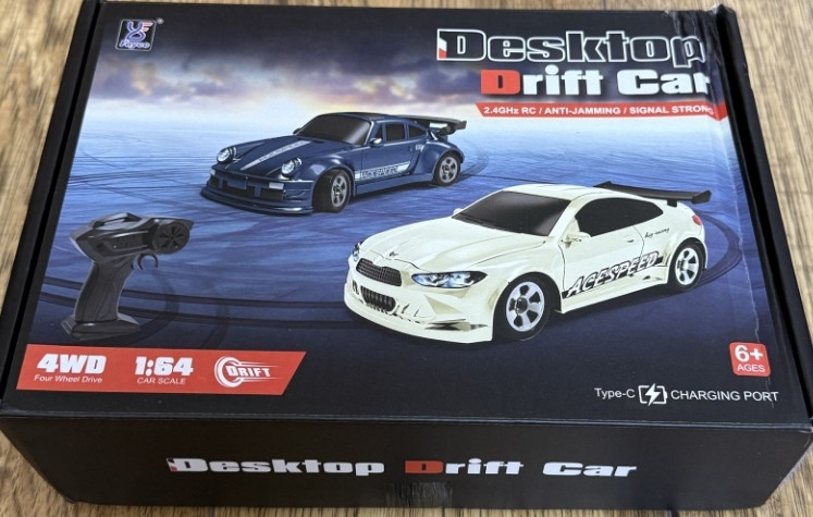 Міні дріфт машинка Porsche 911 1:64 на радіокеруванні (на пульті) Київ - фото 2