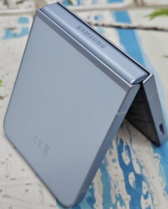 Смартфон Samsung z flip 6 256Gb. Киев - изображение 5