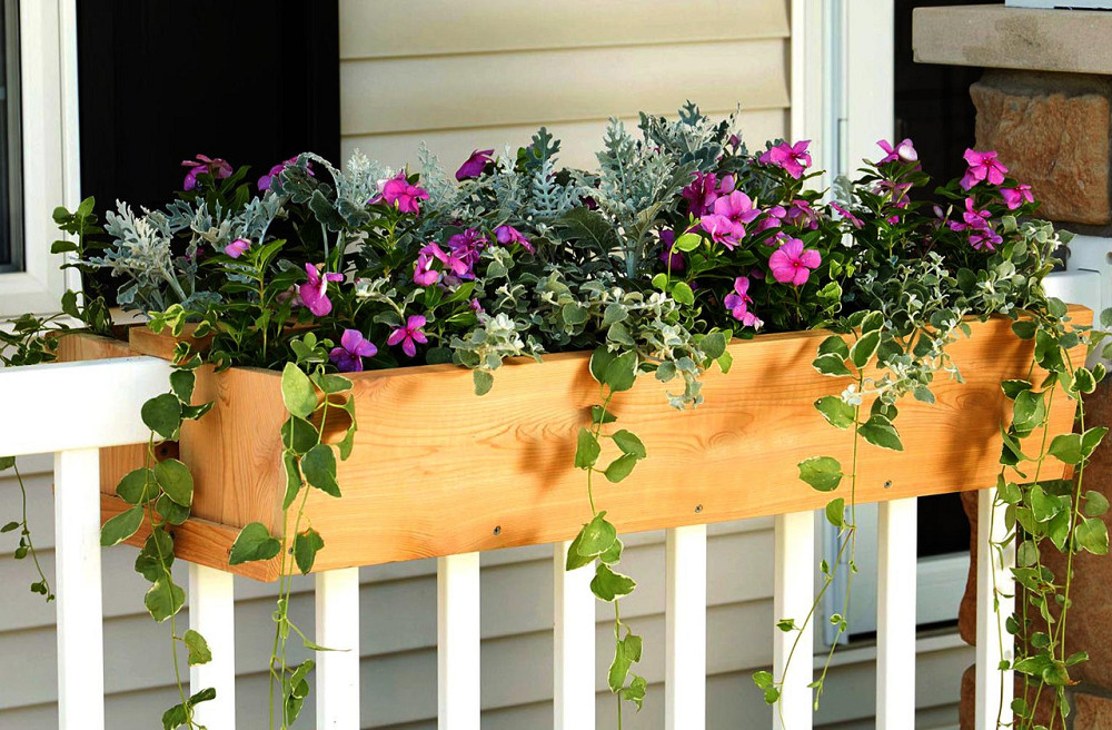 Кашпо садовое 