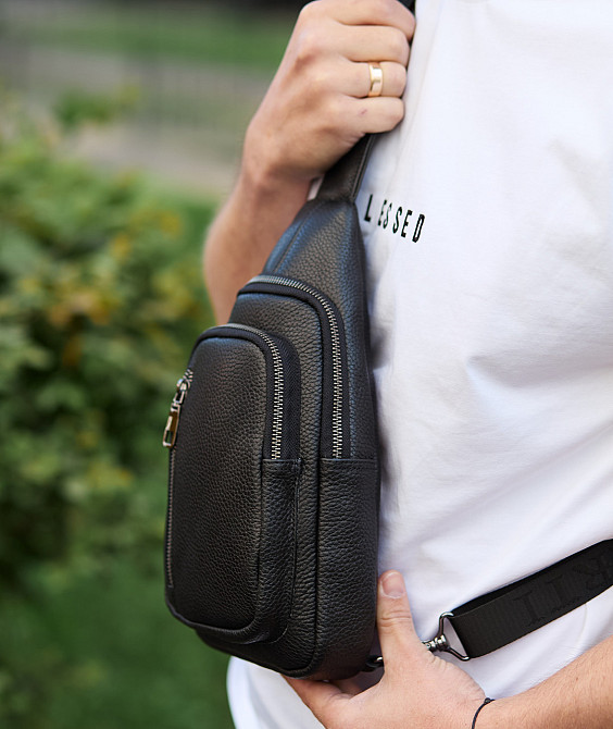 Чорна чоловіча сумка слінг з натуральної шкіри TIDING BAG Київ - фото 6