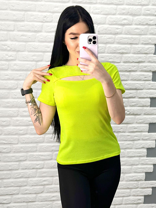 Футболка з вирізом "Bianka" оптом | Норма 46-48, Лимонний (неон) Київ - фото 2