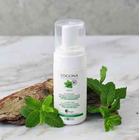 БІО-Пінка міцелярна очищуюча для вмивання жирної та комбінованої шкіри М'ята та Саліцилова кислота з кори верби Logona 100 мл Київ