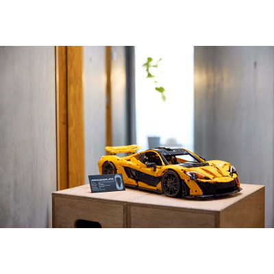 Конструктор LEGO Technic McLaren P1 3893 деталі (42172) Вінниця - фото 7