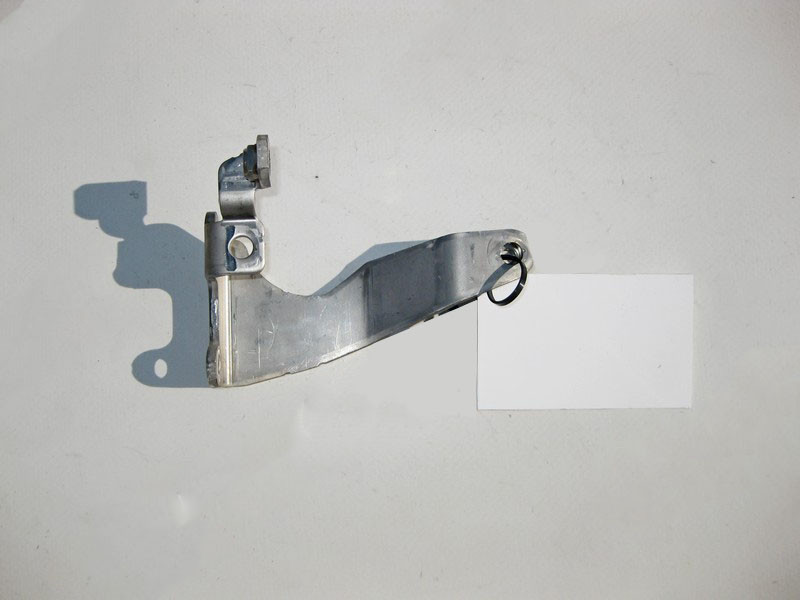 Mercedes-Benz  A6540961300 Кронштейн повітроводу повітря, що нагнітається, для двигуна OM654 R4 2.0 diesel Одеса - фото 2