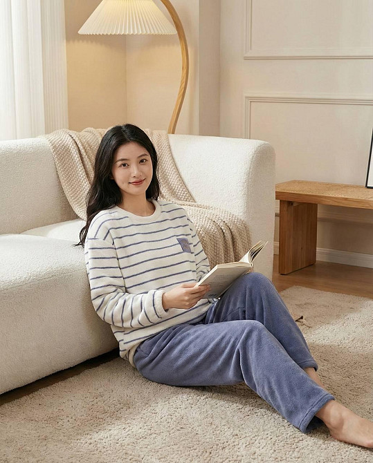 Жіноча тепла плюшева піжама-двійка: кофта та штани Джинс, 42/46 Одеса - фото 2