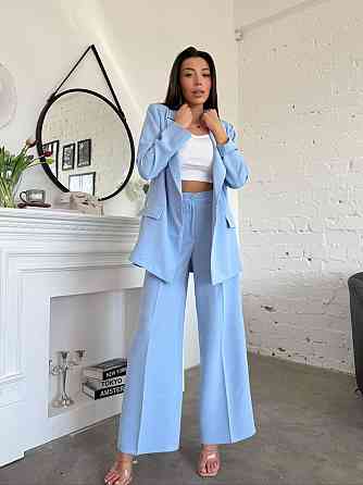 Женский классический брючный костюм двойка: пиджак и брюки креп-костюмка Голубой, 46/48 Одесса