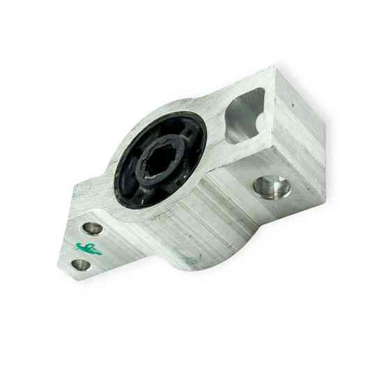 Сайлентблок переднего Фольцваген Кадди 04- задний правый R рычага Мукачево