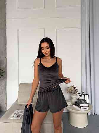 Женский повседневный домашний велюровый комплект тройка: халатик+майка+шорты Одесса