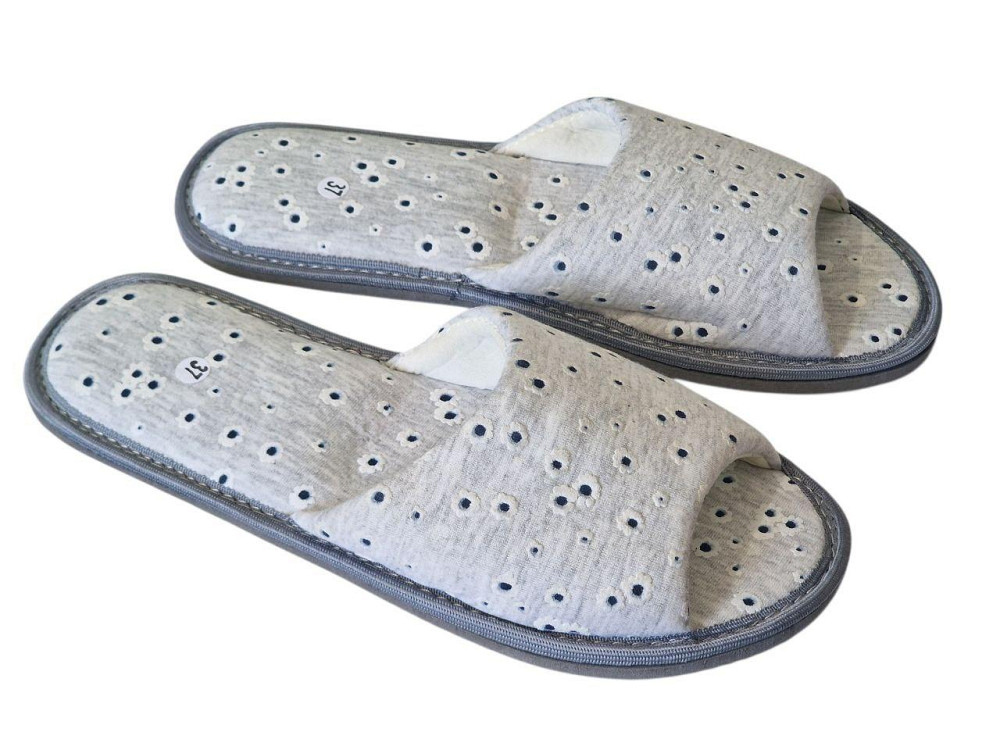 Тапочки женские отрытые PaGo Ромашка серый облегченная модель Одесса - изображение 4