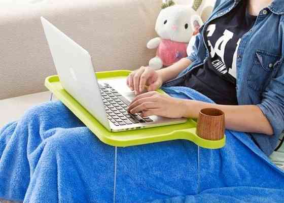 Підставка пластикова для ноутбука на ніжках із підстаканником (зелений) Вінниця