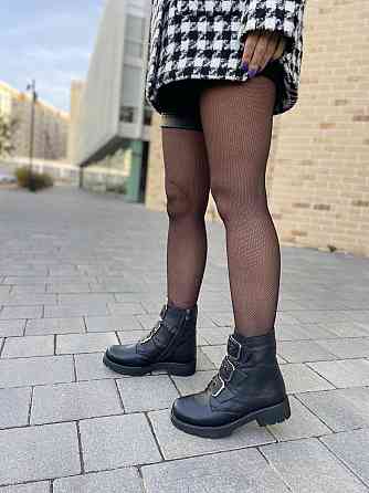 Liya Черевики жіночі LIYA чорні натуральна шкіра зима висота 13 см розмір 38 (2836) Коломыя