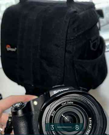 Фотоапарат Sony Cyber-shot DSC-RX10 (DSCRX10.RU3) Київ