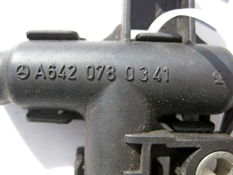 Mercedes-Benz  A6420780341 Тримач паливного шланга обратки форсунок для двигуна OM642 V6 3.0 cdi Одесса - изображение 3