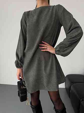 Женское базовое платье свободного кроя с объемными рукавчиками микровельвет Одесса