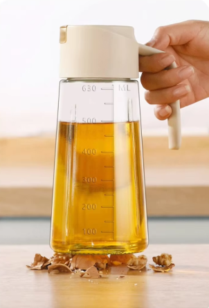 Пляшка скляна для олії на 630 мл, бежева Кам'янець-Подільський