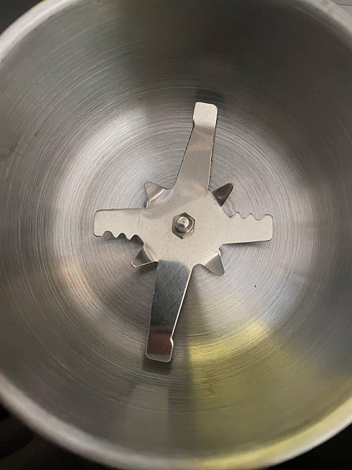 Кавомолка СВ-692 Crownberg 500Вт, ротационная, кнопочное управление, стильный компактный дизайн Одесса - изображение 5