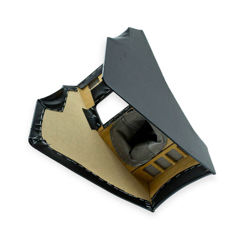 Консоль 2107 с чехлом КПП удлин. черная Мукачево - изображение 1