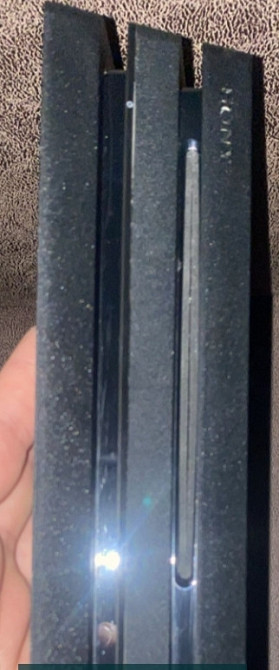 Приставка SONY PlayStation 4 Pro 1TB. Киев - изображение 2