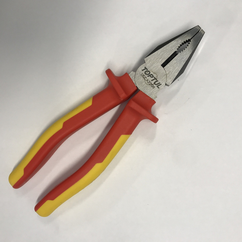 Плоскогубцы с изолированными ручками (пассатижи) 8