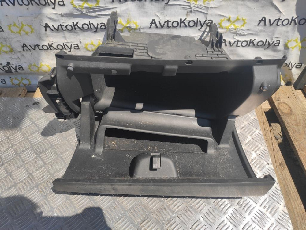 Бардачок Renault Trafic III 2014-2021 (681084723R) Ковель - фото 1