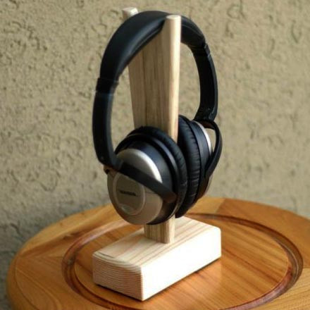 Стойка для наушников 
