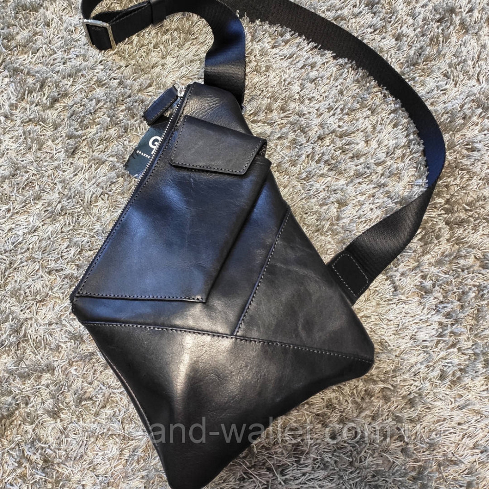 Стильная мужская сумка-слинг чёрного цвета из итальянской кожи Grande Pelle 721610 Киев - изображение 1