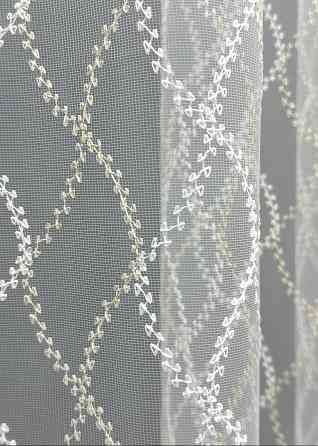 Тюль VR-Textil 1841т Фатин с вышивкой и люрексом Молочный с золотистым 300х270 см (40-187) Киев
