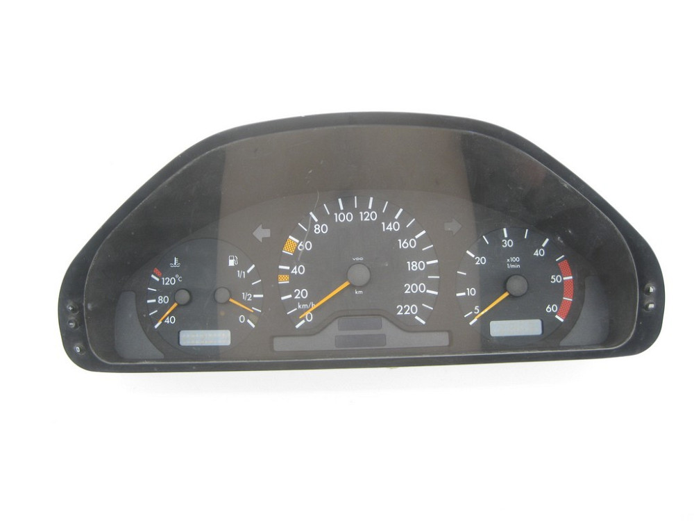 Mercedes-Benz  A2025407748 Щиток - панель приладів у км C-class W202 C-class S202 Одесса - изображение 1