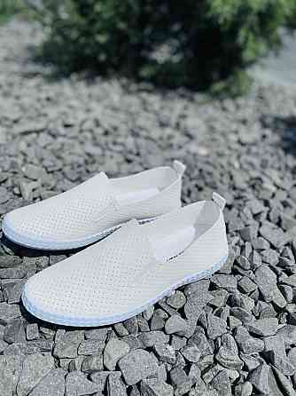 Yzy Мокасини балетки жіночі білі весна-літо зі штучної шкіри з перфорацією YZY B2109-2 р. 36-41 Коломия