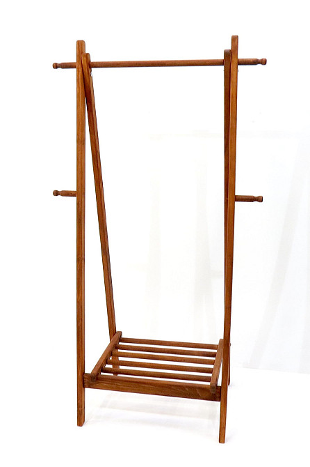 Стойка вешалка для одежды 