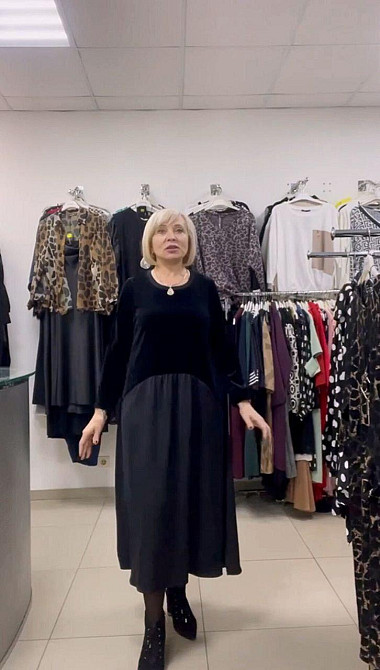 Жіноча стильна сукня батал вільного крою з кишенями дабл шовк + королівський велюр Одеса - фото 10