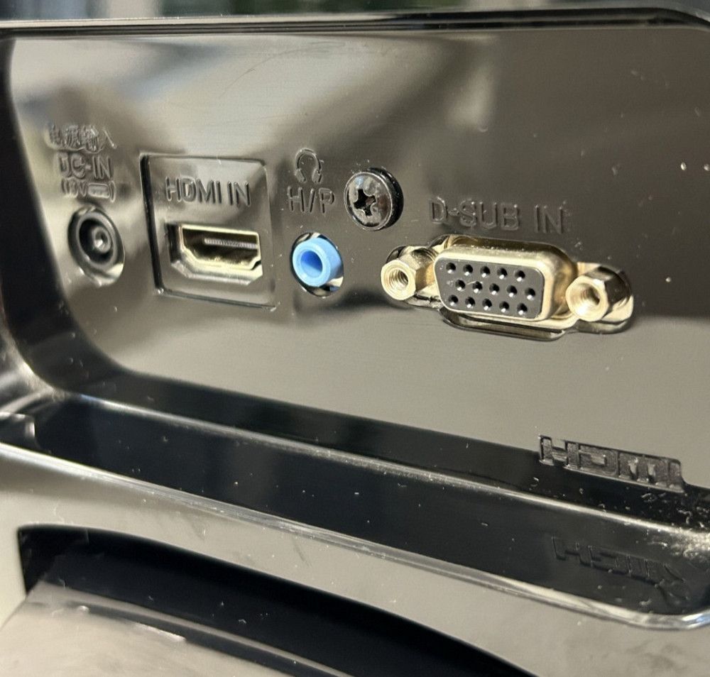 Монітор Безрамний: 22" Full HD IPS LG 22mp67gb. Київ - фото 1