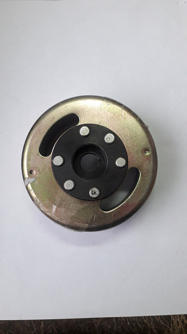 Магніт генератора (ротор) скутер Сузукі Адреса 110 ST Мукачево - фото 1