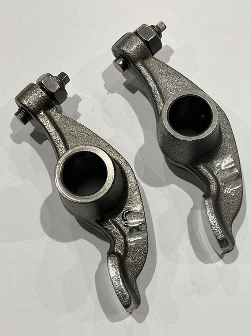 Коромисла клапанів (рокери, пара) 4T CB125/150 (голі) Київ - фото 1