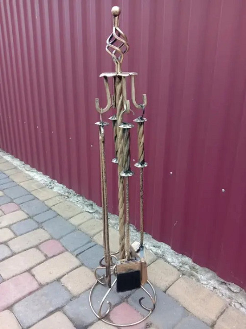 Кований набір для каміну K-008 (стійка, совок, щітка, кочерга, щипці) Київ - фото 3