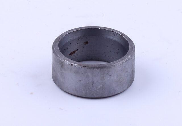 Втулка вала корпусу підшипника перед моста L — 16 мм діаметр 28/35 мм Джинма200/204/240/244 Мукачево - фото 1