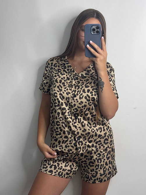 Піжама жіноча з сатину з шортами і сорочкою Золото XL-2XL Харків - фото 2