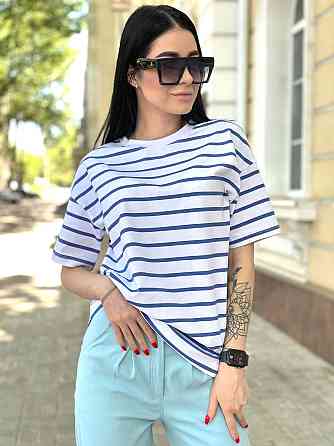 Подовжена футболка в смужку "Modis" оптом | Батал Київ