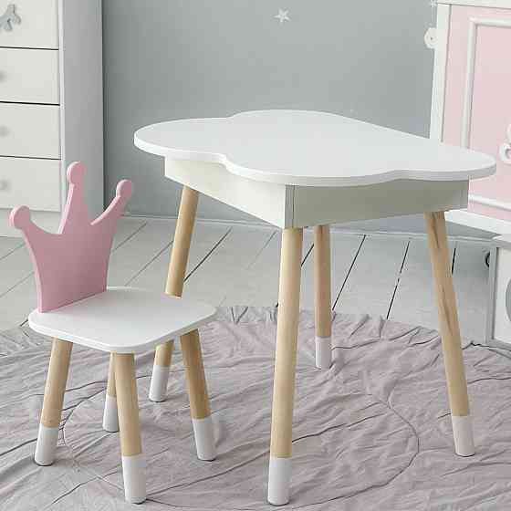 Столик хмаринка з зручною нішею 54х68х50 і стільчик корона 26х26х24, стіл та стілець в дитячу, білий з рожевим Київ
