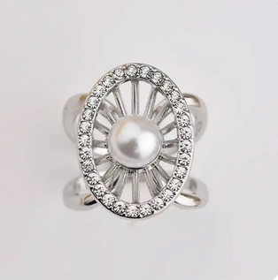 Брошь для платка овальная серебристая Киев - изображение 2