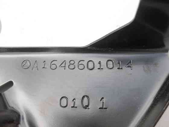 Mercedes-Benz  A1648601014 Кронштейн - утримувач правої карти багажника GL X164 Одесса