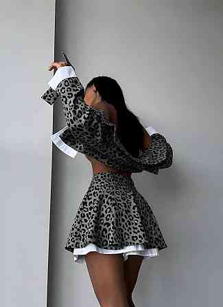 Женский стильный леопардовый костюм двойка: жакет + юбка с шортами турецкий коттон Серый, 46/48 Одесса