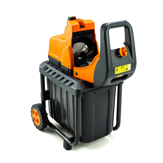 Садовий подрібнювач GTM DS2800/45 KIT + подовжувач 10м (DS2800/45_KIT+ext.cord : 2800 Вт, діаметр гілки 45 мм, ніж, контейнер 60 л Київ