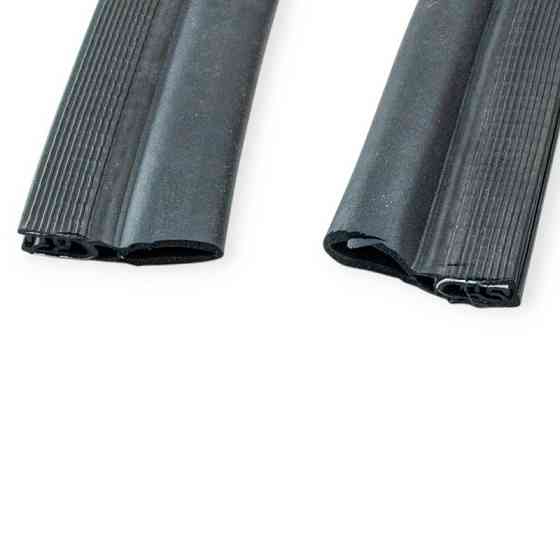 Уплотнитель ГАЗ 3302 (погонный метр) капота Мукачево