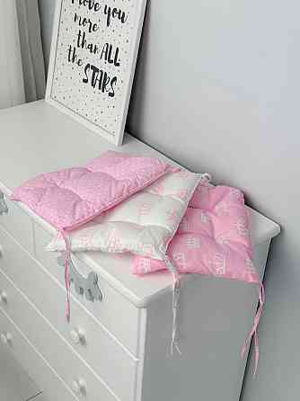 Подушка м'яка для дитячого стільчика Київ