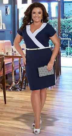 Гарне плаття з V-подібним вирізом великого розміру (50) Київ