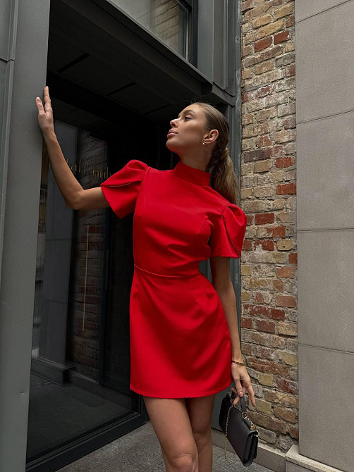 Жіноче коротке романтичне плаття з бантиком і відкритою спиною костюмка Червоний, 42/44 Одеса - фото 1