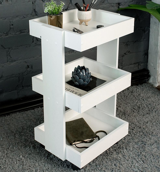 Этажерка для ванной на колёсиках 